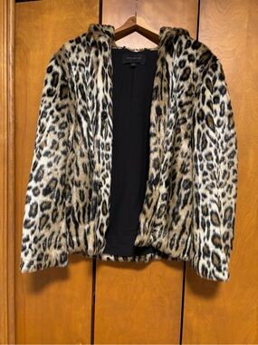 Ann Taylor Hooded Leopard Jacket in NEW Condition Size Medium